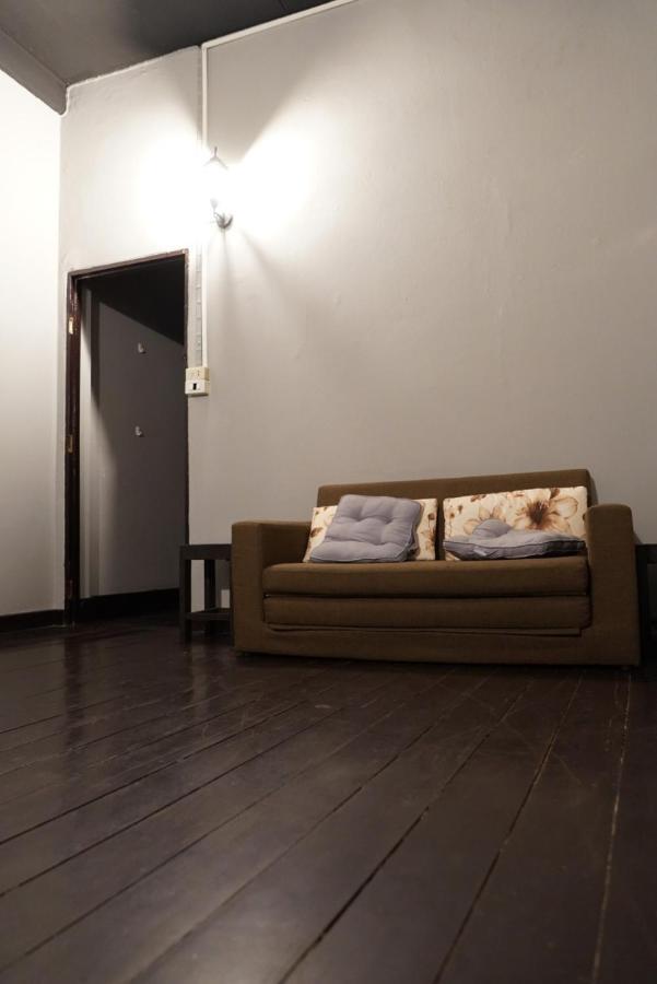 Norch'S Hostel Bangkok Buitenkant foto