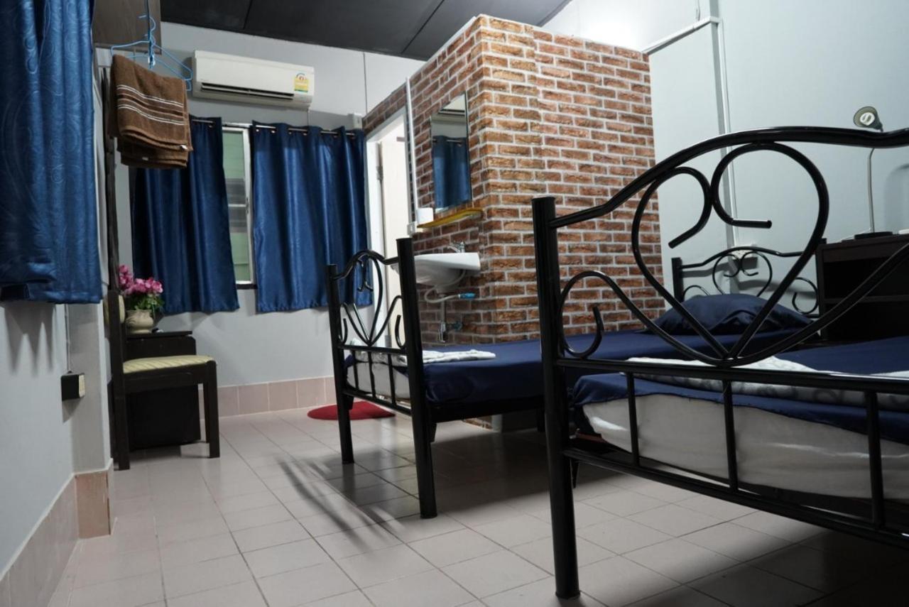 Norch'S Hostel Bangkok Buitenkant foto