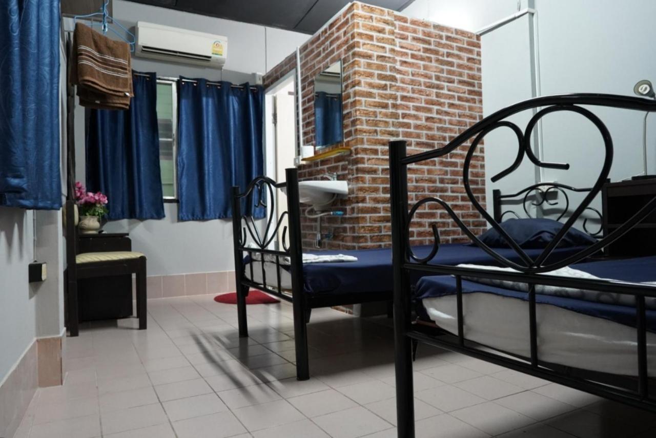 Norch'S Hostel Bangkok Buitenkant foto