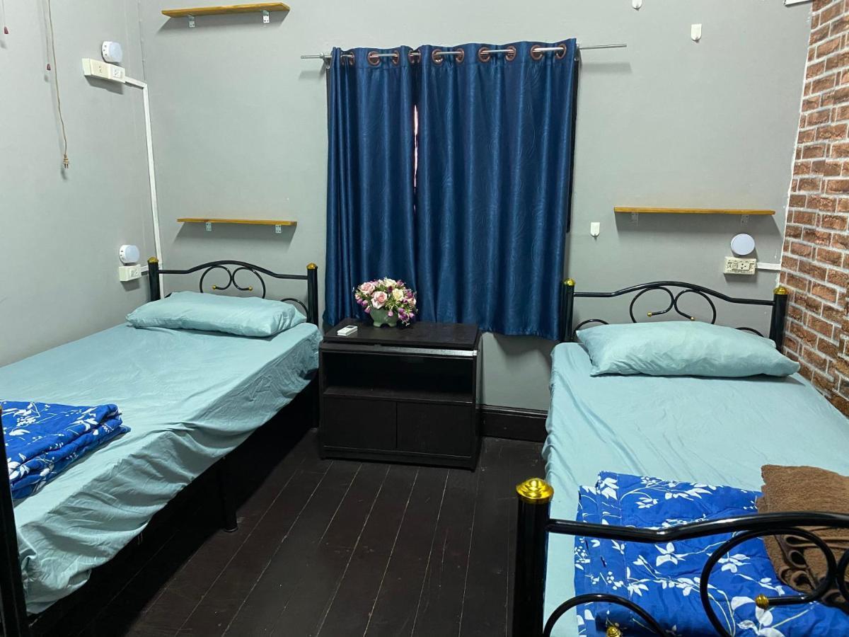 Norch'S Hostel Bangkok Buitenkant foto